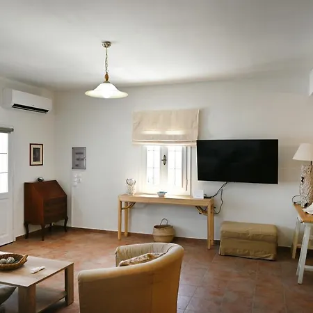 Gtk Santorini House * פריבולוס