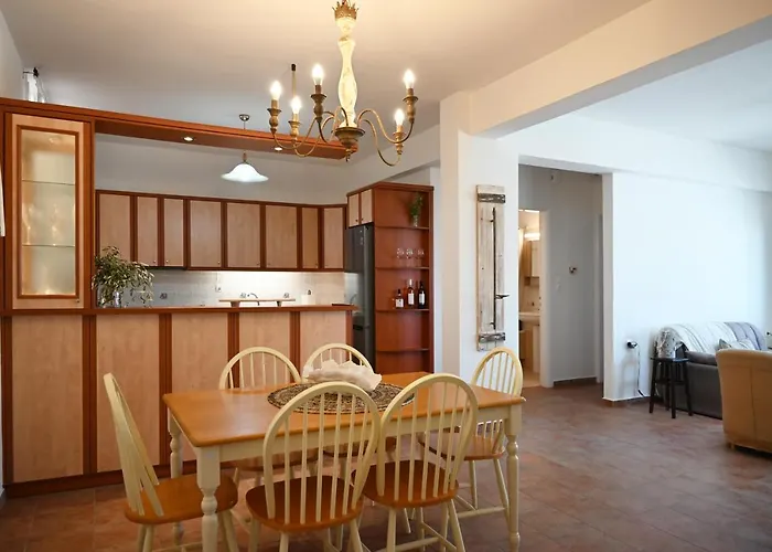 Gtk Santorini House *